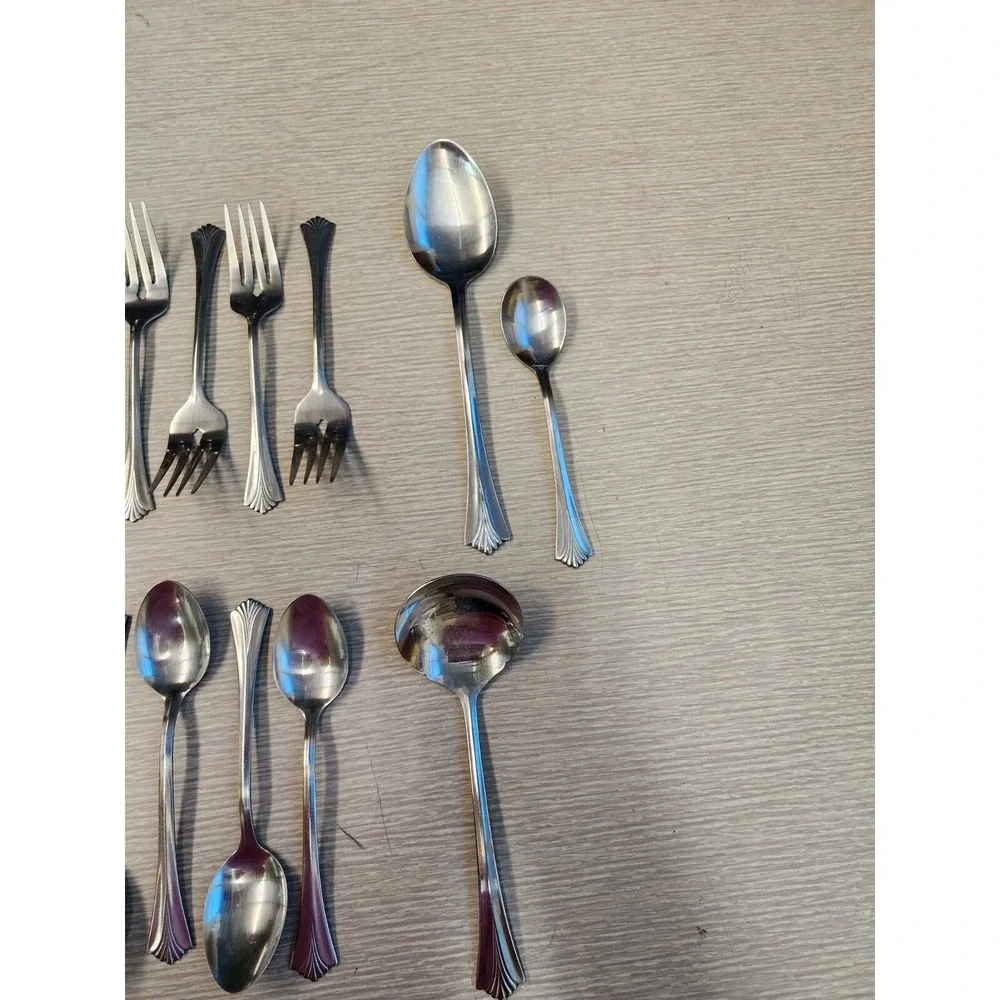 Stanley Roberts Rogers Co‎ SS Triumph Forks Knives Spoons Assortment 35 Pcs